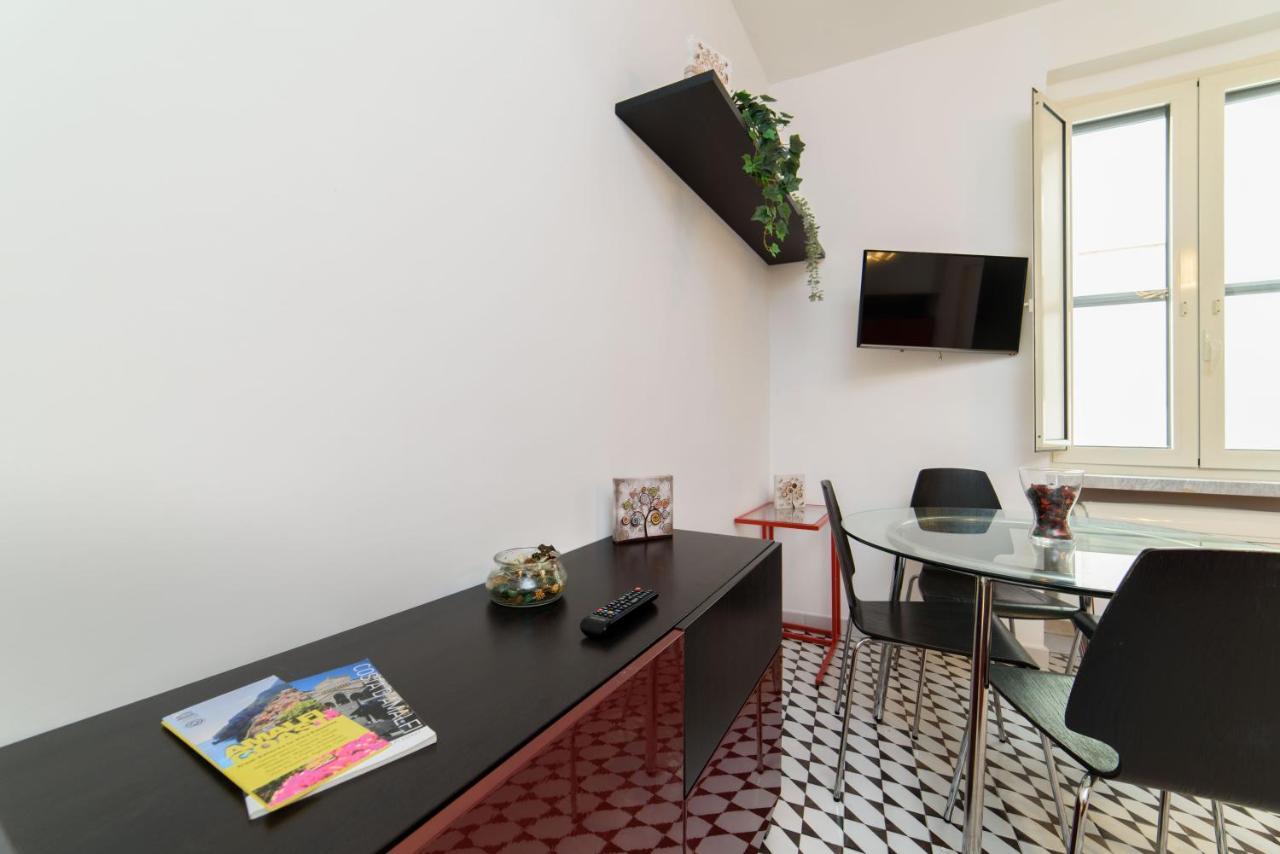 Centro Storico - Wifi & Cucina Διαμέρισμα Σαλέρνο Εξωτερικό φωτογραφία